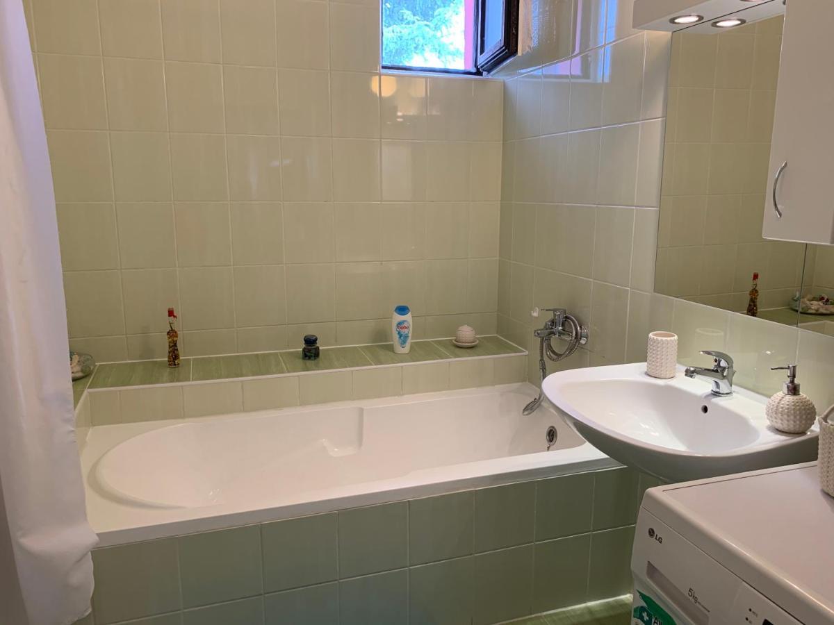 Nagcsalados Rozsa Apartman 巴拉通雷勒 外观 照片