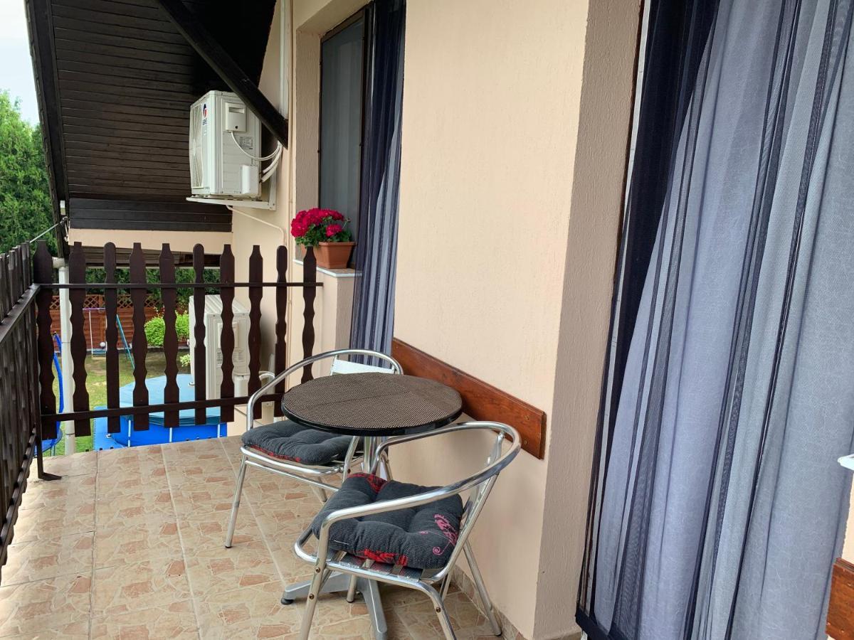 Nagcsalados Rozsa Apartman 巴拉通雷勒 外观 照片