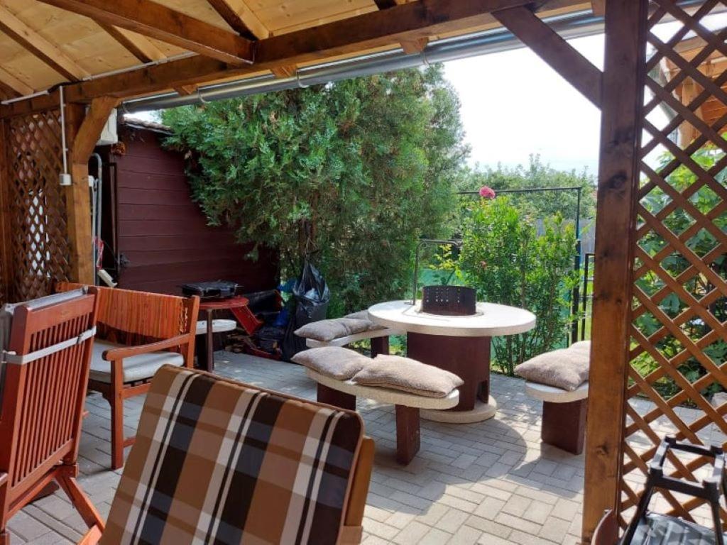 Nagcsalados Rozsa Apartman 巴拉通雷勒 外观 照片
